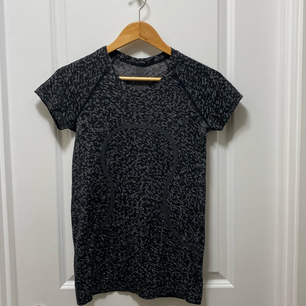 lululemon SwiftlyTech Short Sleeve 2.0